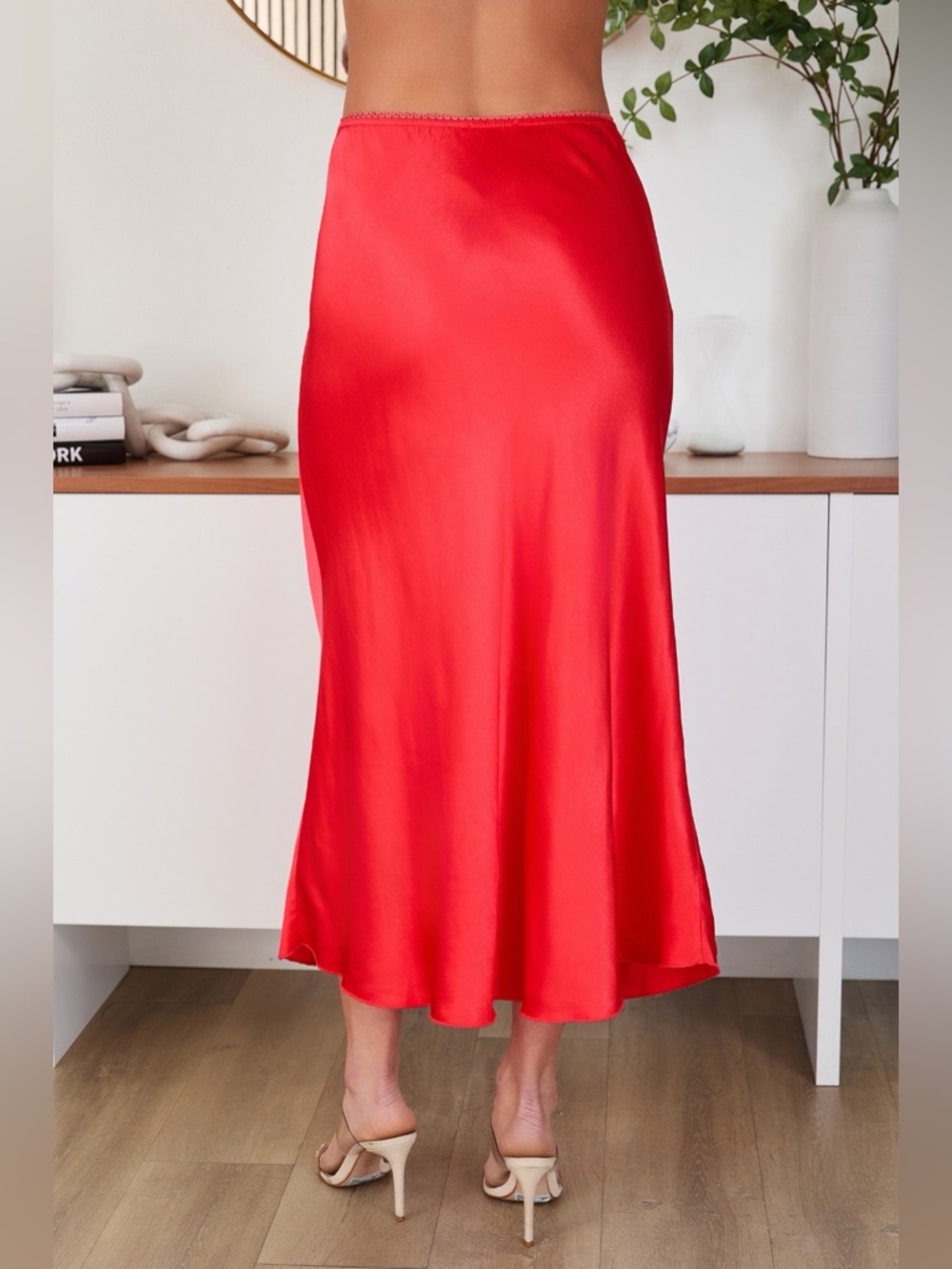 (9298/235110-RED) SOLID ELASTIC LACE TRIM WAIST SILKY VISCOSE MAXI SKIRT - Picture 3 of 4